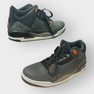 Air Jordan 3 Retro Fear Pack (2023) Gray Orange Men’s 9.5 Excellent Condition